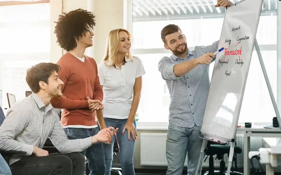 Training graphic for the course "Agile Project Management with Scrum: A Practical Guide for Team Success" showing a modern business team conducting a sprint planning session.